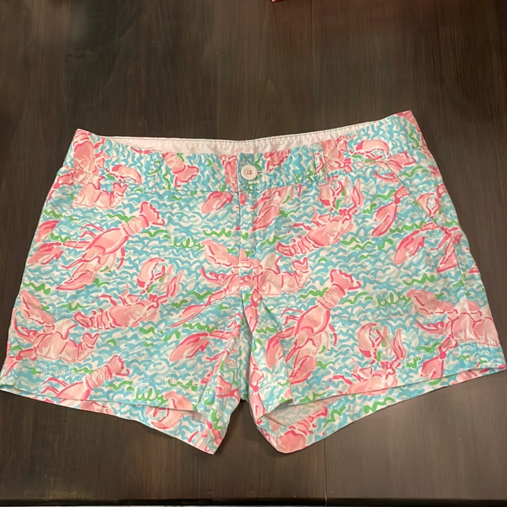 Lily Pulitzer Lobstah Roll Callahan shorts